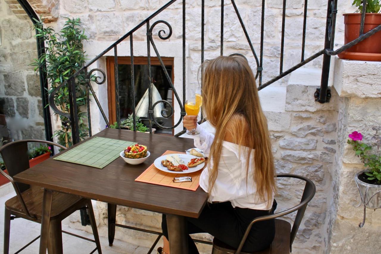 Heritage Palace Varos - Mag Quaint & Elegant Boutique Hotels Split Exteriér fotografie